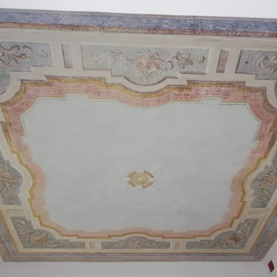 Restauro di opere d'arte e decorazioni SM MUNARO RESTAURI di Simona Munaro a Borgomanero